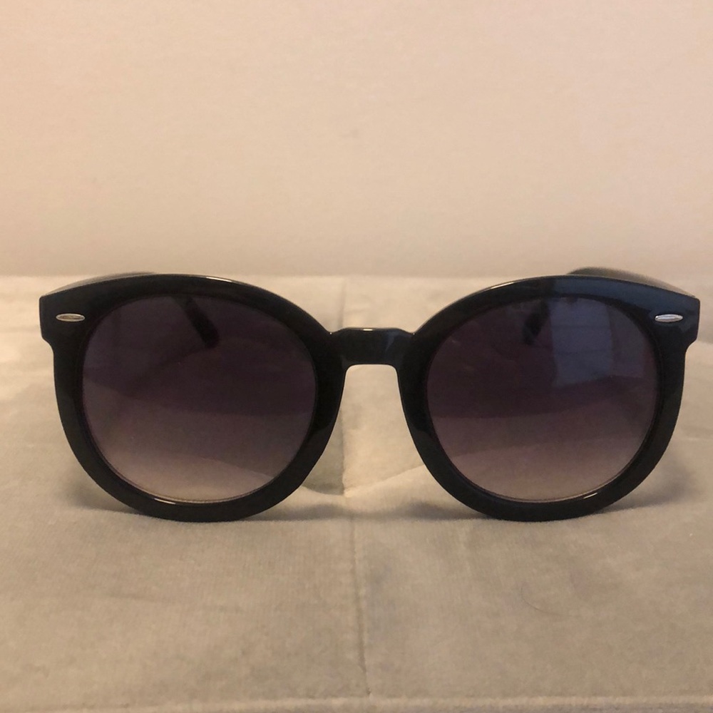 Sunglasses 🕶